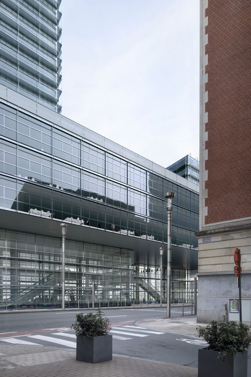 251 Eu L130 Cartefactory 02