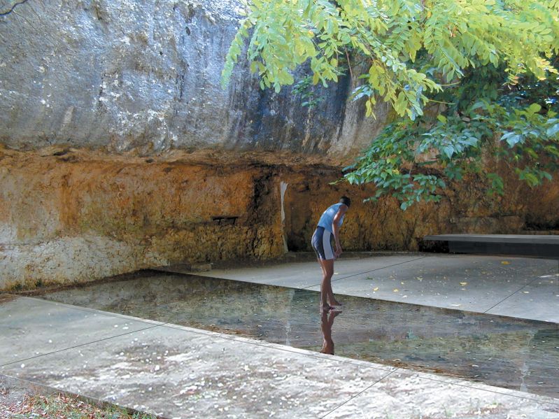 015 Pont Du Garde Nimes Collage 03